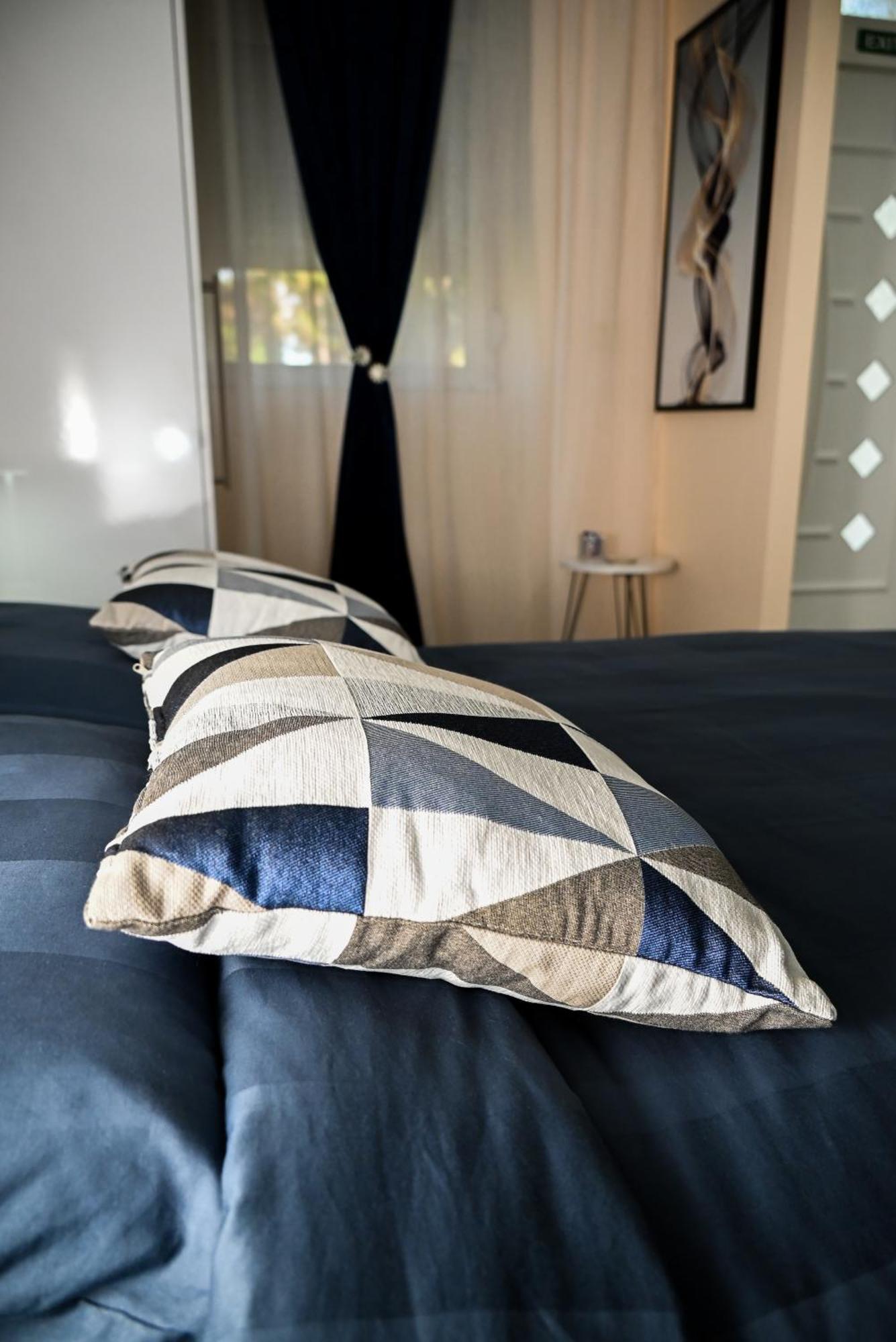 Apartment Blue *
